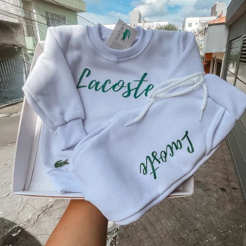 Conjunto calça e blusa